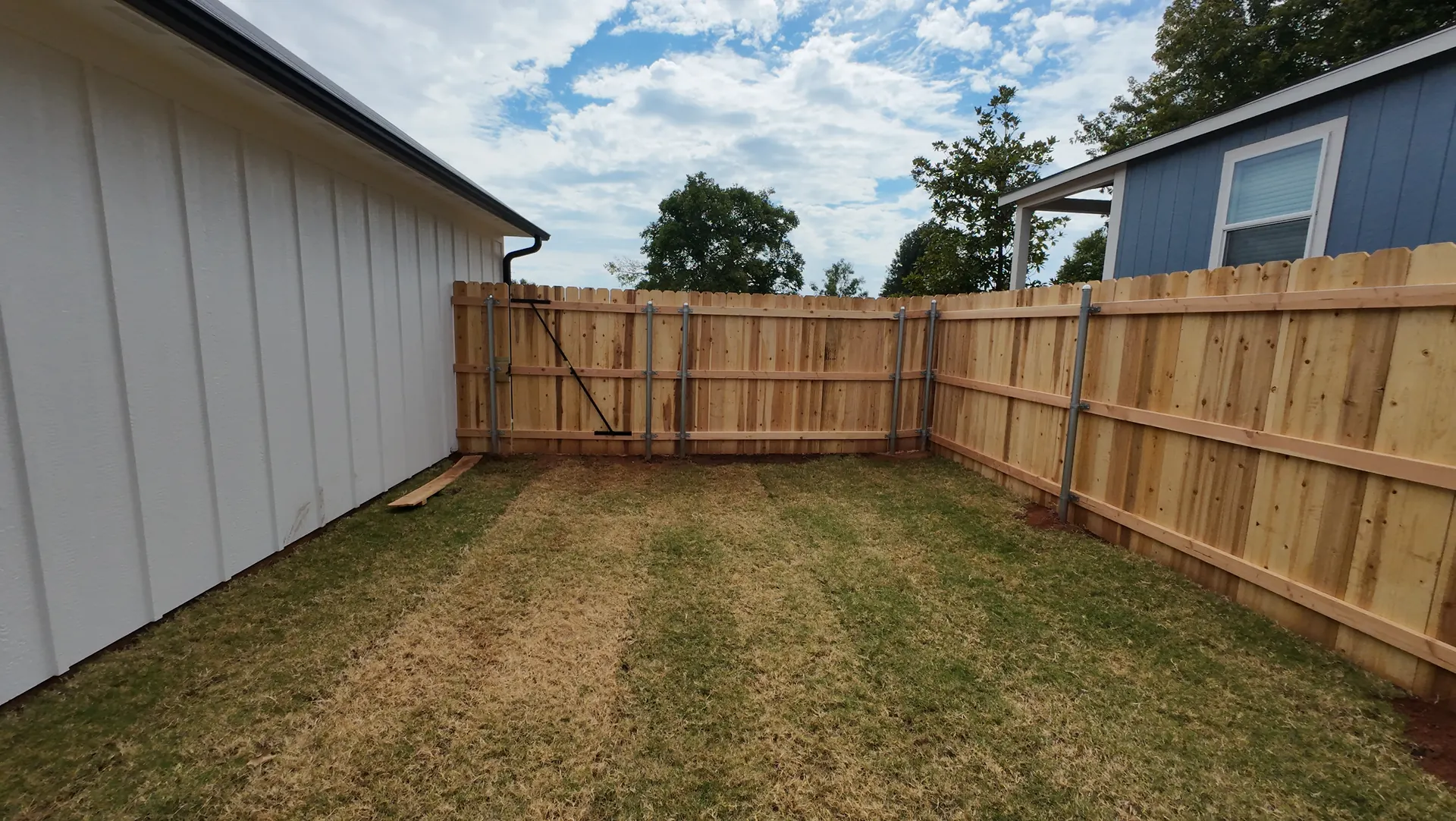 5' Cedar Walk Gate with E-Z Brace