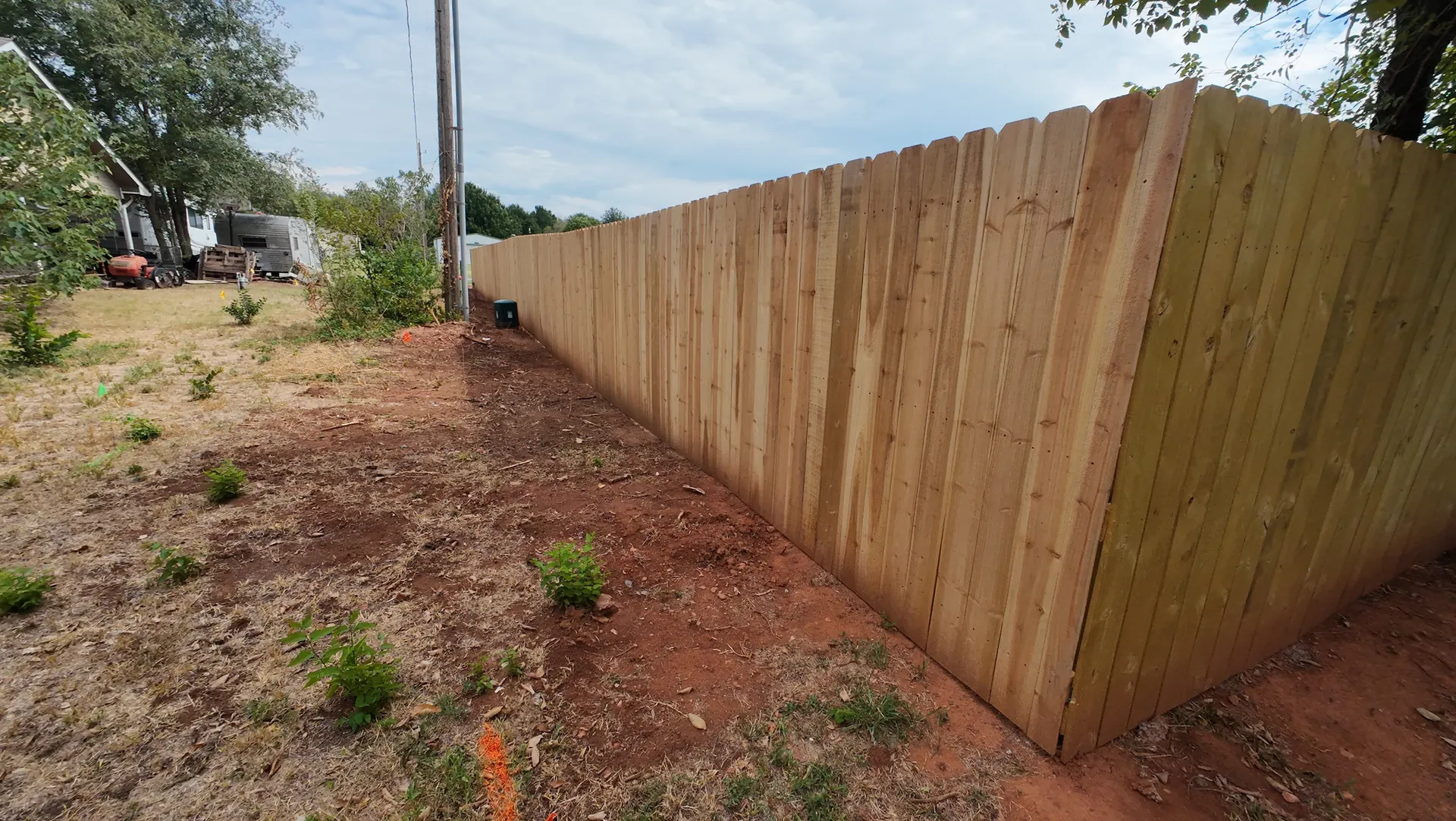 6' Cedar in Alley Way