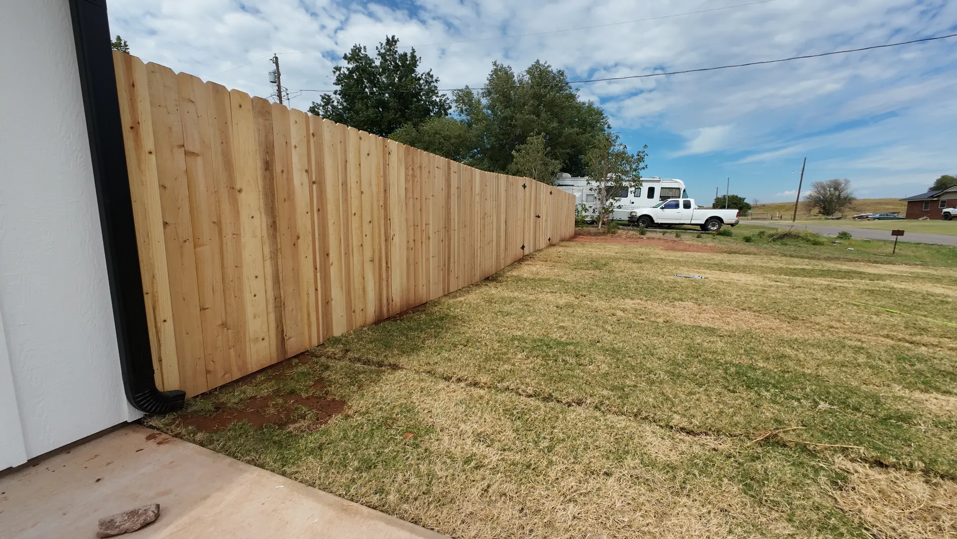 6' Cedar w/ 1x6 pickets